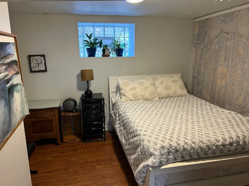 Private Studio Unit (30 Day Minimum Stay) - Image 1