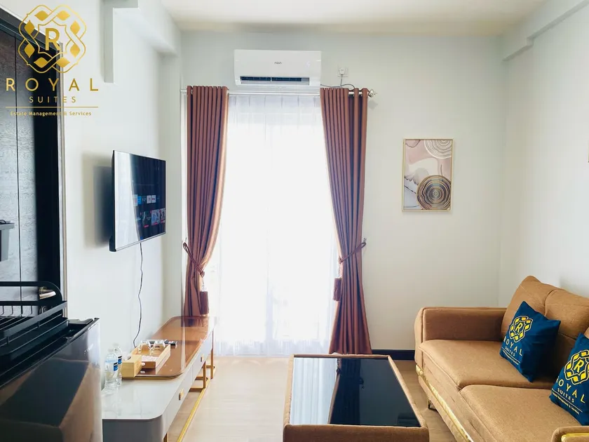 Royal Suites 1BR | Citra Plaza Nagoya Apartment - Image 1