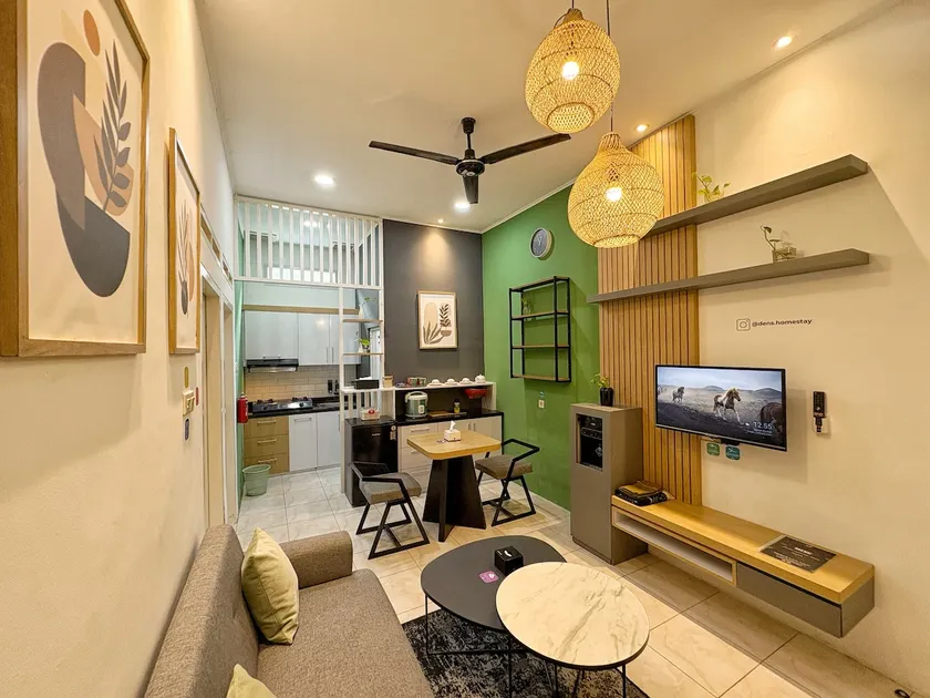 Dens Homestay - Image 1