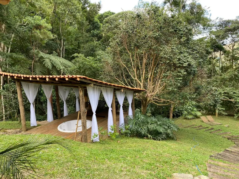 Pinhão Paraíso Mineiro Ranch - Image 1