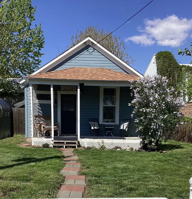 Juniper Cottage - Image 1