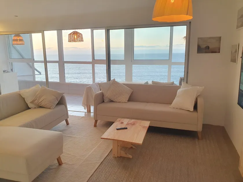 Airy Seaview-Apt. w/2 Bedrooms, 2 bathrooms - Image 1