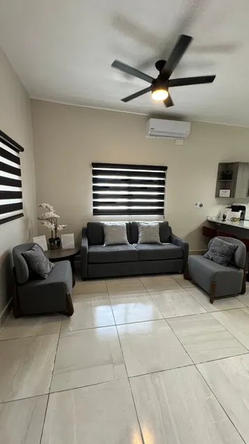 Apartment near the Consulate - Image 1