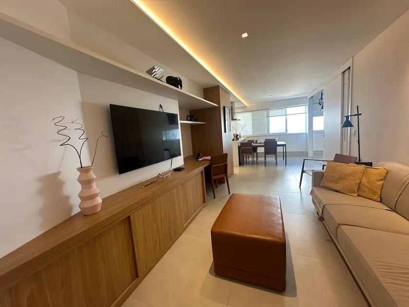 710 Beautiful Flat Perfect Location 350m Beach - Image 1