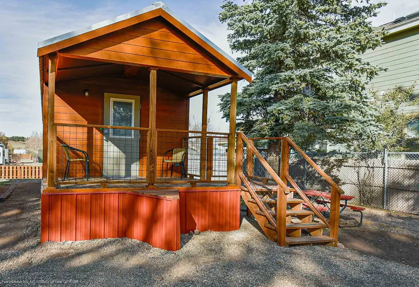 East Peak Cabin - Image 1