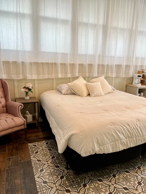 Arthur Street Guest Suite - Image 1