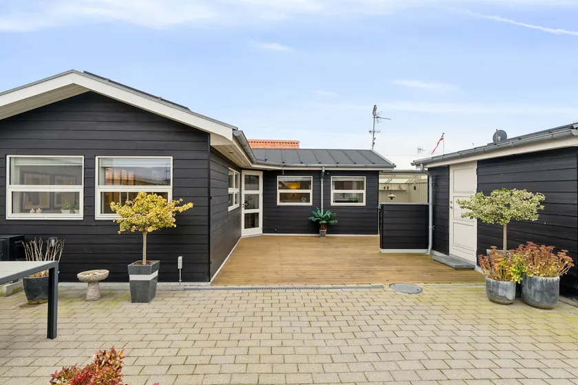 Dejligt sommerhus ved Hasmark Strand - Image 1