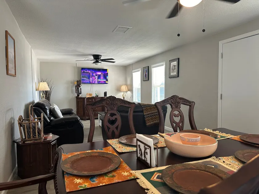 Heart of Buckeye House Cowboy Style. - Image 1