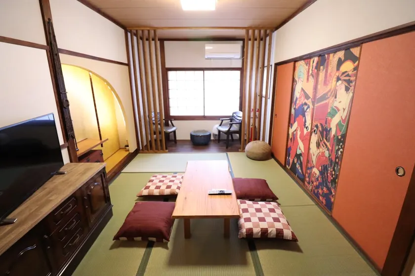A riverside old house guest house! Relax in a Japanese house! Walk to Kumamoto Castle and sightseeing in the city! One free parking space - Image 1