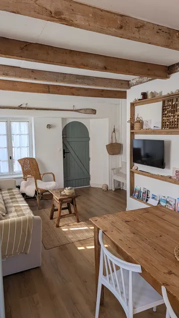 Ty Darwin: small Breton house, walking distance to the beach - Image 1