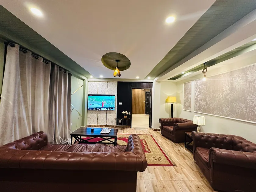 Galiyaat View 2 Bed Executive Apartment (two) - Image 1