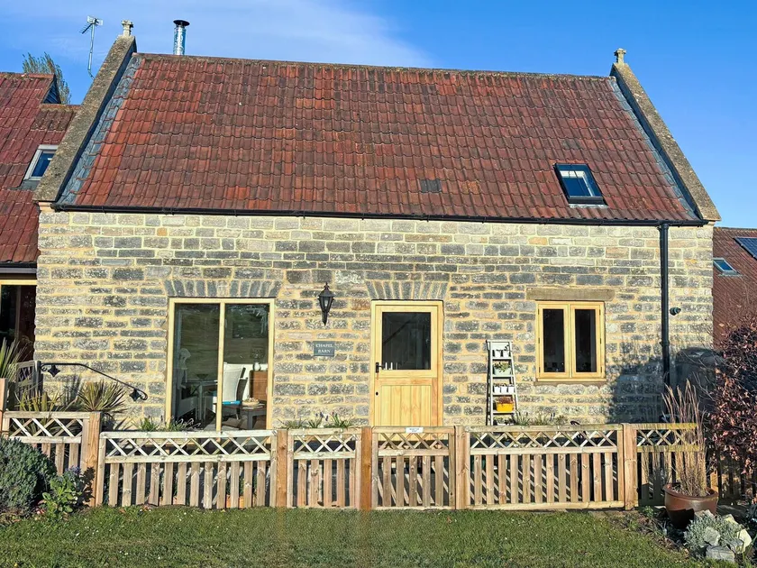 Chapel Barn - UK46738 - Image 1