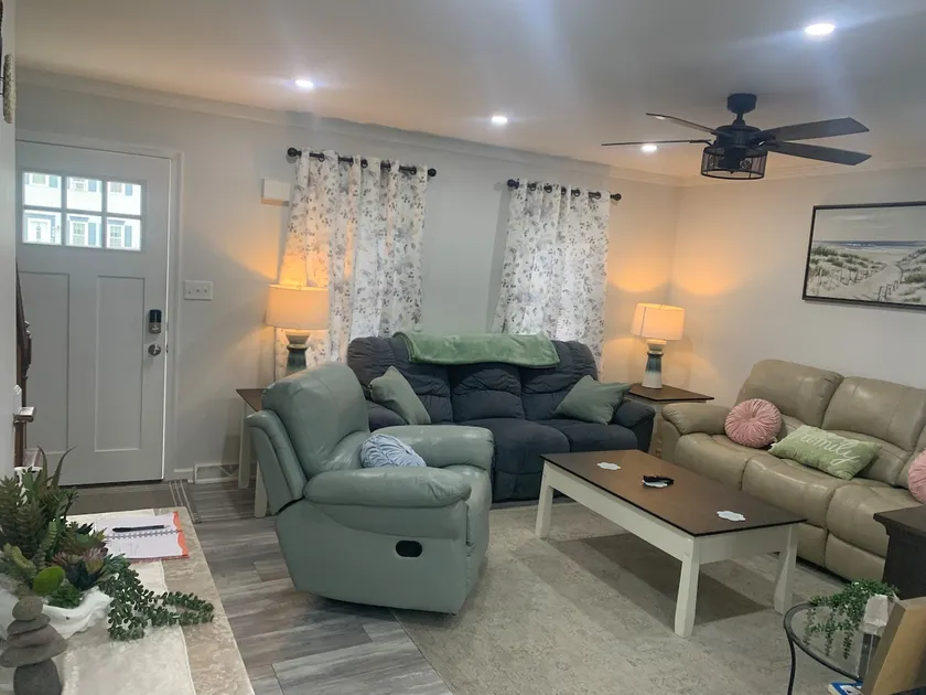 Modern 3BR Retreat Near Hershey park - Image 1