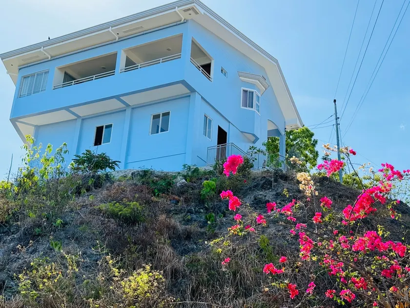 Vacation House in Oslob Cebu by Casa Perera - Image 1