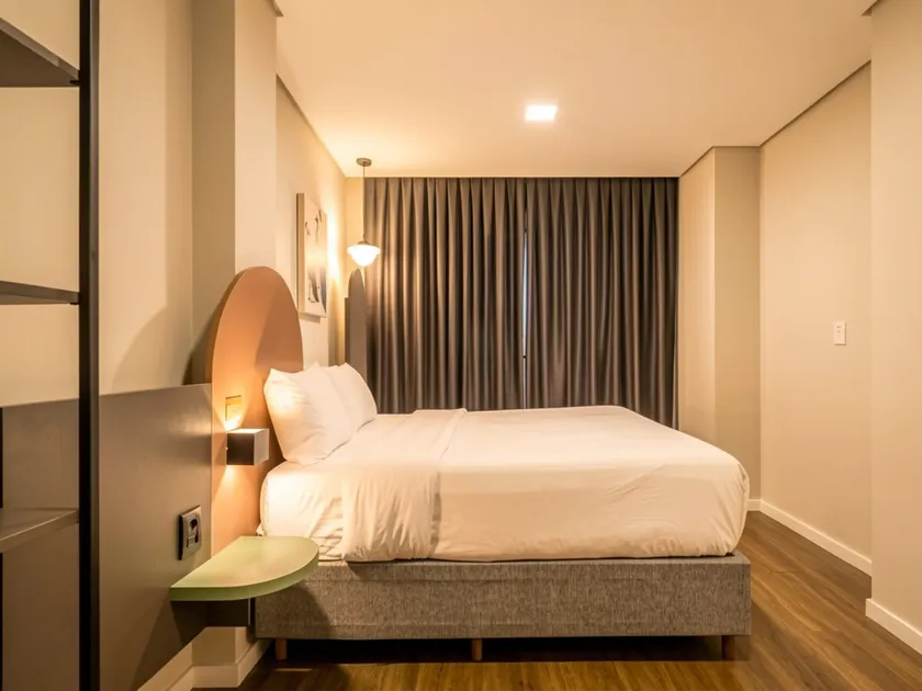Xtay Cais – Apt with rooftop in Downtown POA - Image 1