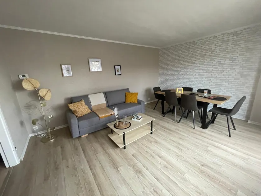 Evry Moon Apartment 70m2 Spacious and bright - Image 1