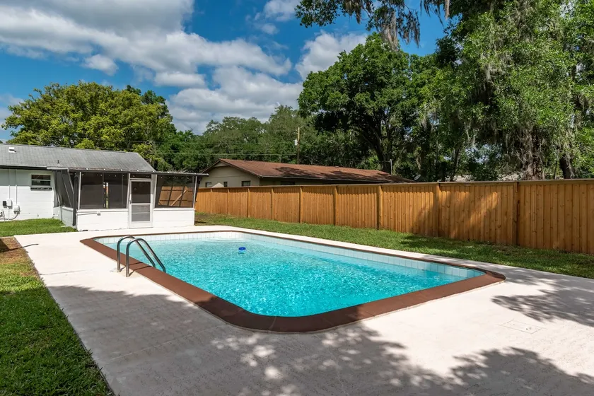 WEC 20min away w/ Pool and Grill - Image 1