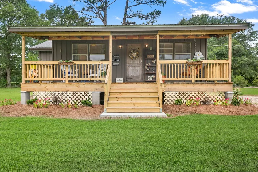 The Porch House - Image 1