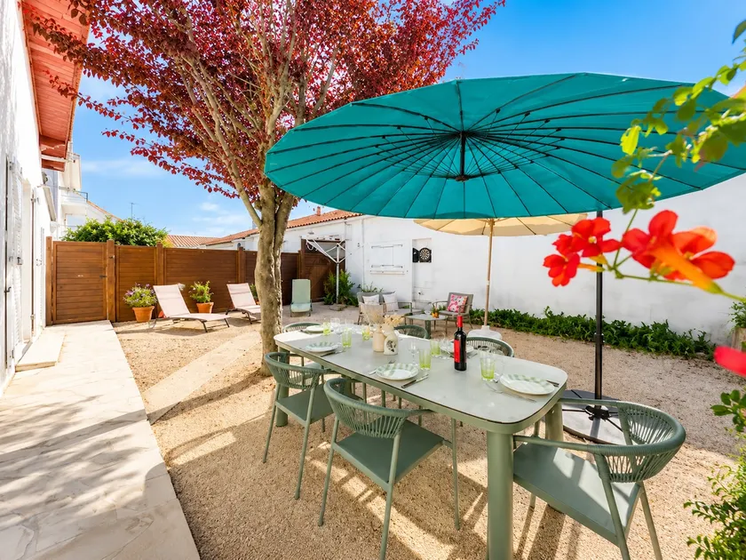 La Spacieuse - House for 8 people 300 m from the beach - Image 1