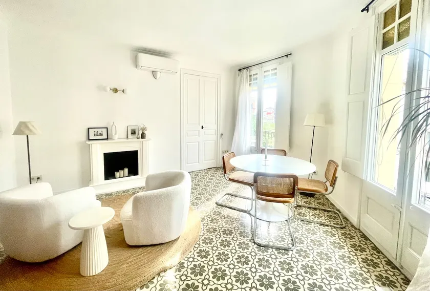 Casa Camps | Historic Elegance in Central Girona - Image 1