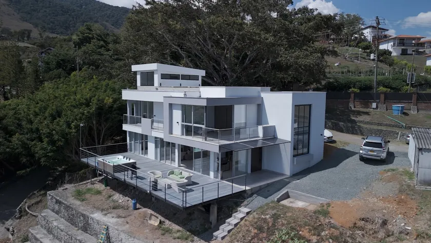 Casa Libelle Kite Surfing - Image 1