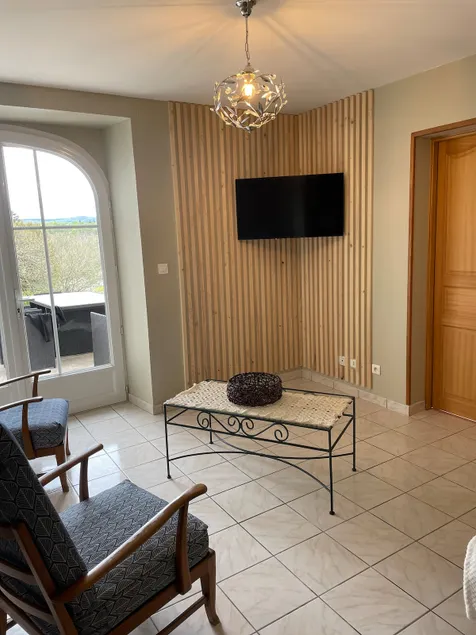 Country House - Image 1