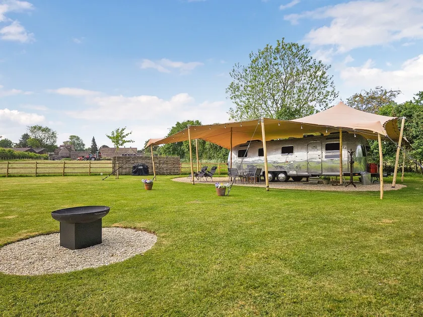 Lanes End Farm Airstream - Image 1
