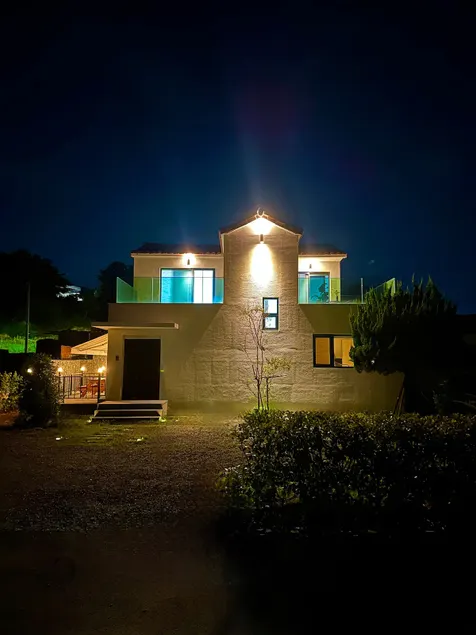 2./New private villa/outdoor pocha/fire pit/barbecue/entertainment room/dog sports ground 300 pyeong/yard 140 pyeong - Image 1