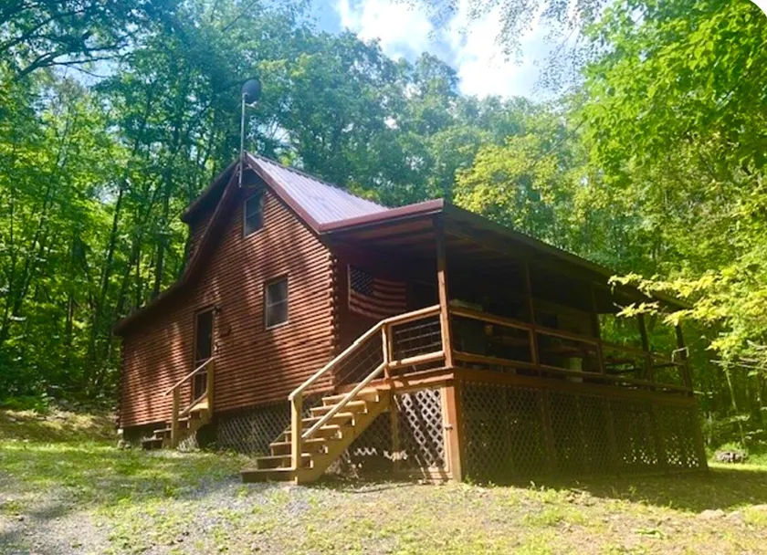 Catbird Cabin - Image 1