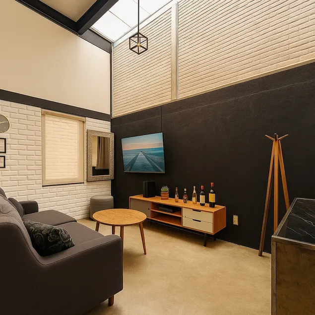 Modern Industrial LOFT, KS bed #5 - Image 1