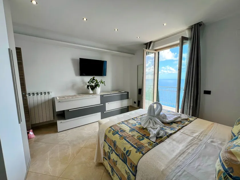 Casa l 'Ulivo Blu Amalfi Coast - Image 1