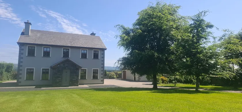 Meadow View - Image 1