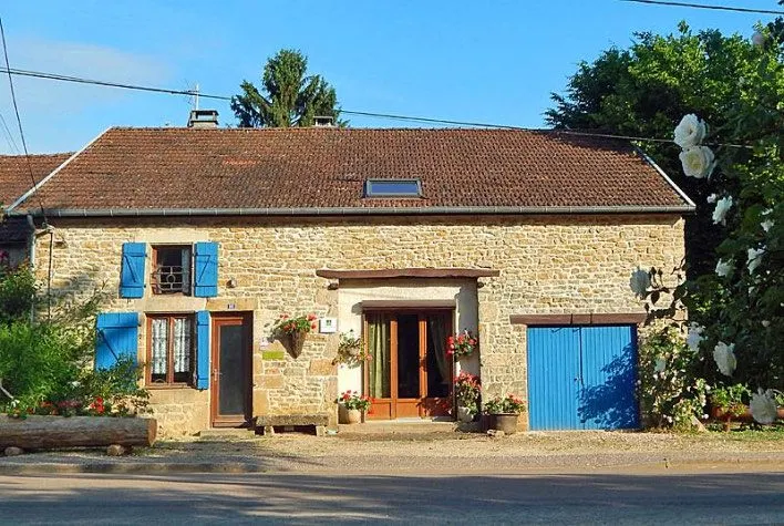 Family gîte for 10 people - Image 1