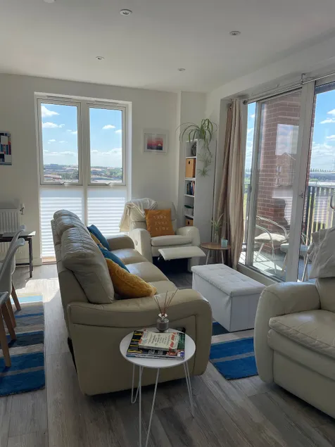 Entire Apartment, Greater London, RM13 - Image 1