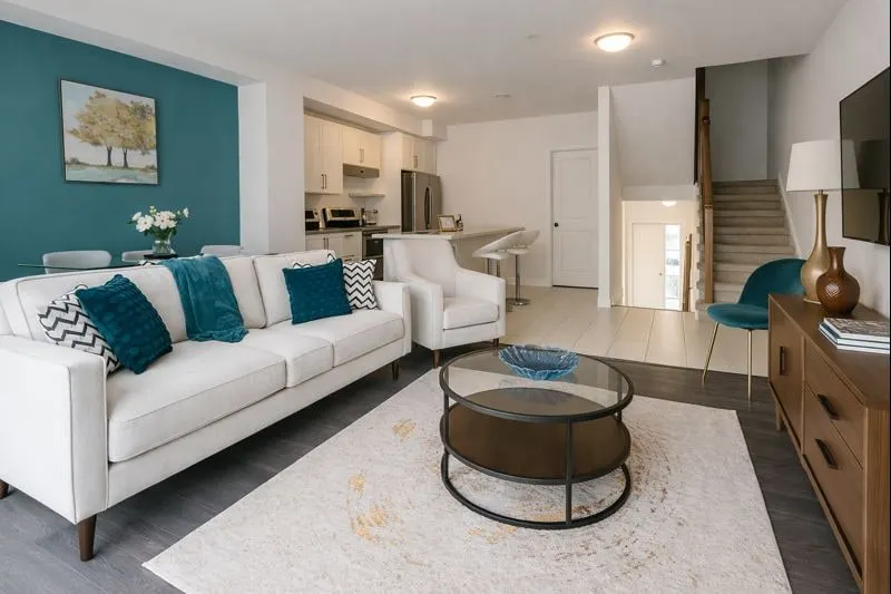Stylish 4BR Townhouse (TV in every room, GameRoom) - Image 1