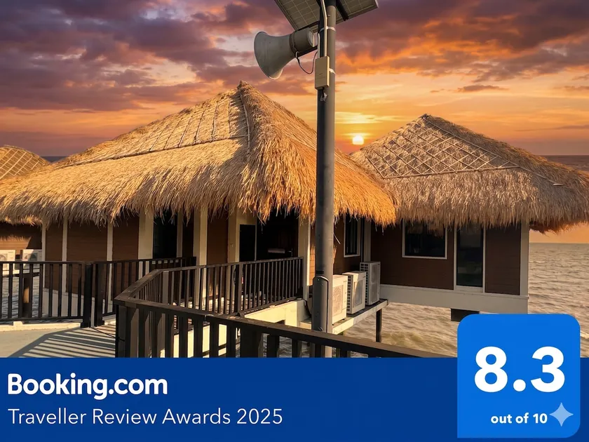 5 Pax Water Villa @ Golden Palm Tree Resort (32x) - Image 1
