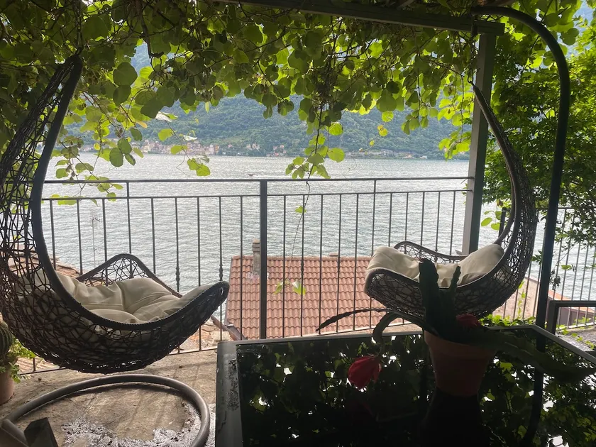 The Garden on the Lake - Image 1
