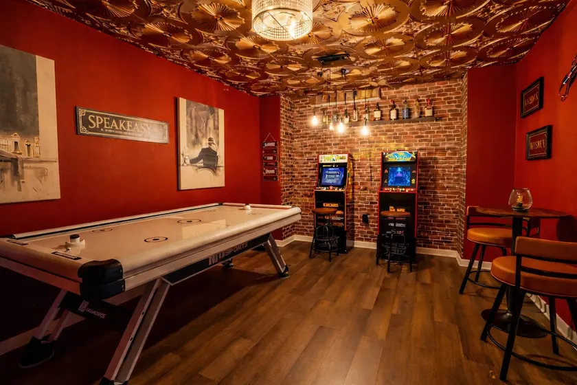 Speakeasy Houston Home | Billiard + Basketball HTX - Image 1