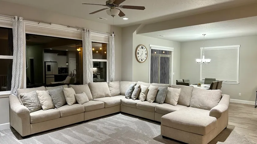 @Home Comfort - Image 1