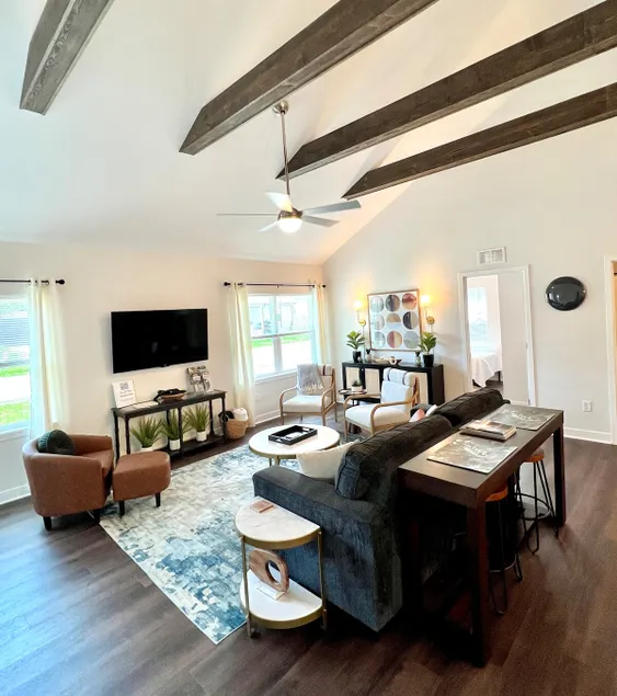 My Old ”New” Kentucky Home - Image 1