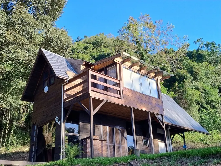Romantic cabin with a view and bathtub - Image 1