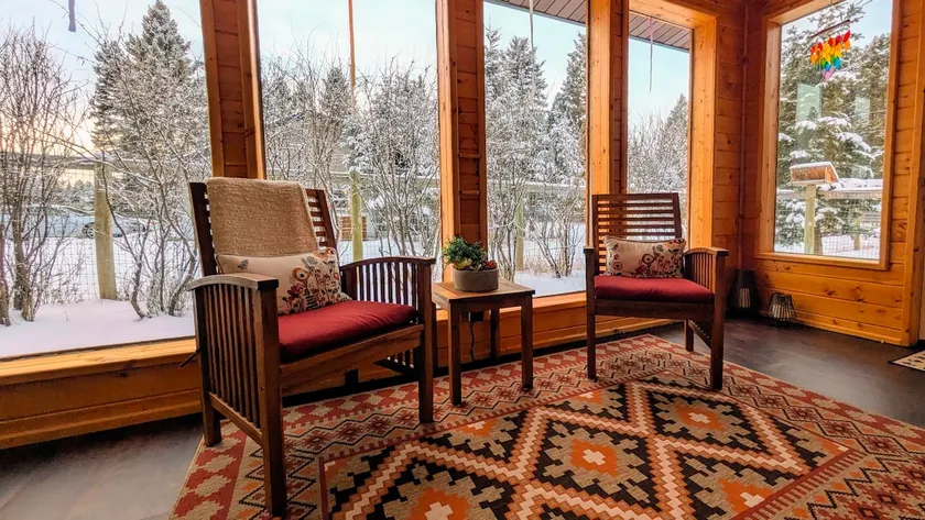 Summer Getaway-Pet-Friendly, Near Lakes & Trails - Image 1