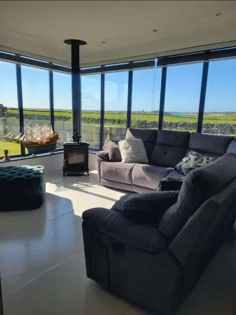 Country Cottage, Stunning Views - Image 1