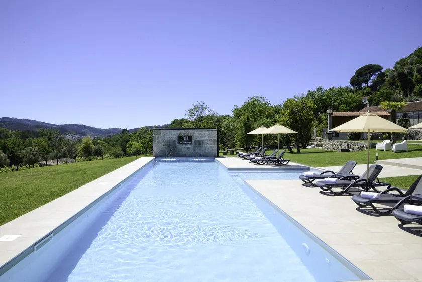 Casa d'Henrique Retreat Pool and Spa - Image 1