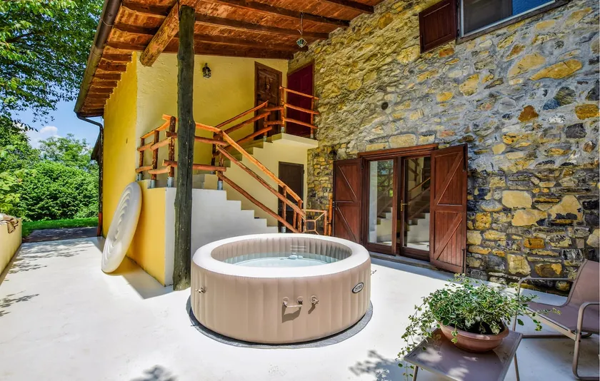 Tranquility at pool - Image 1