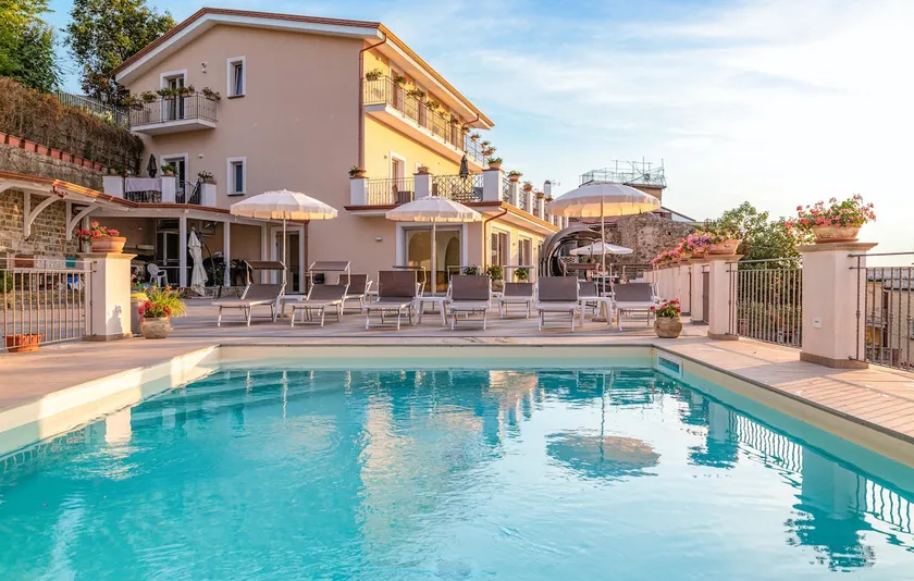 Amazing home in Laureana Cilento - Image 1