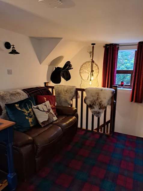 Willows Cottage, Cosey Cottage. - Image 1