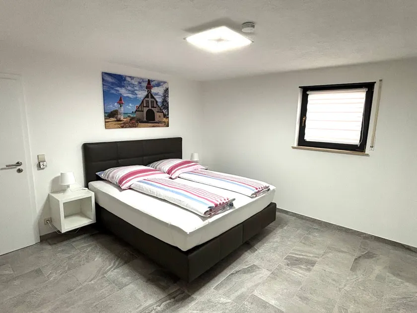Quiet and spacious home - Image 1