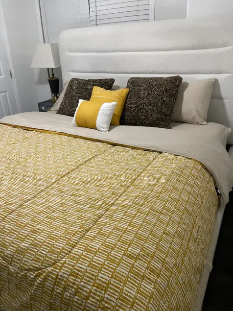 1- bedroom self contained modern Airbnb - Image 1