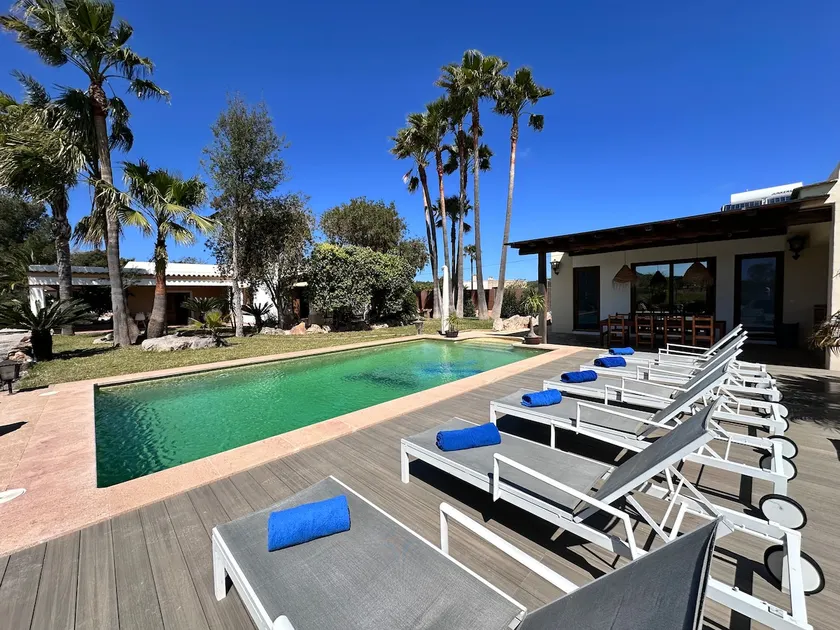Villa Mons ideal for groups and families - Image 1